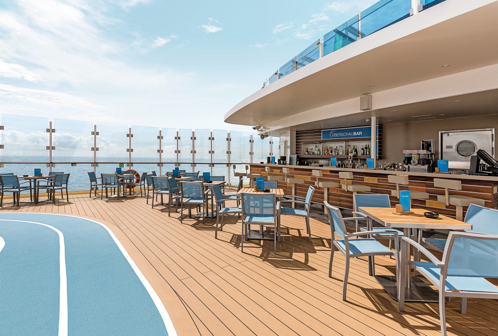 "Wellnessbaren" (Überschau Bar) den perfekta platsen för umgänge under pauserna mellan sportaktiviteterna