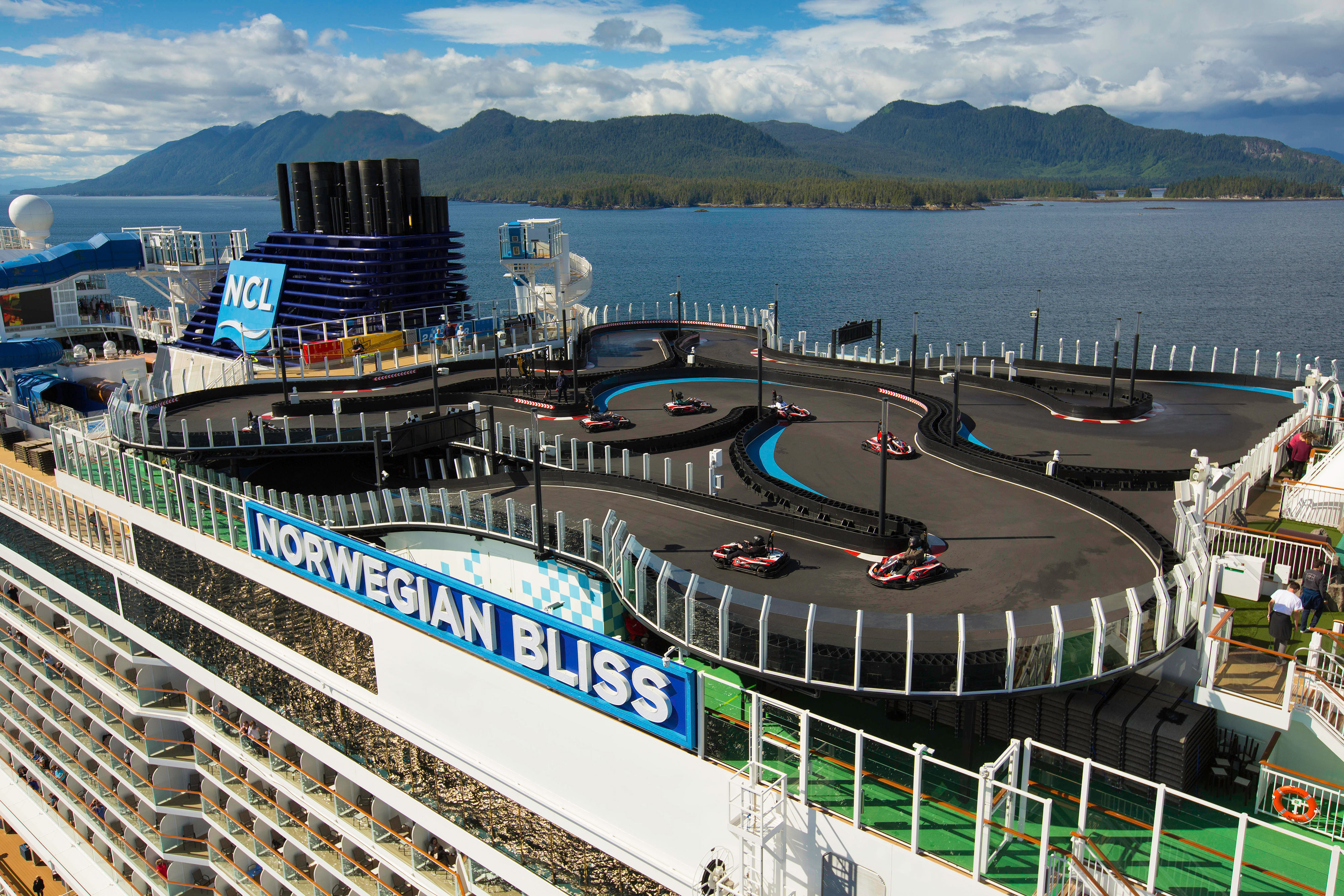 Åk gokart mellan alla spännande resmål