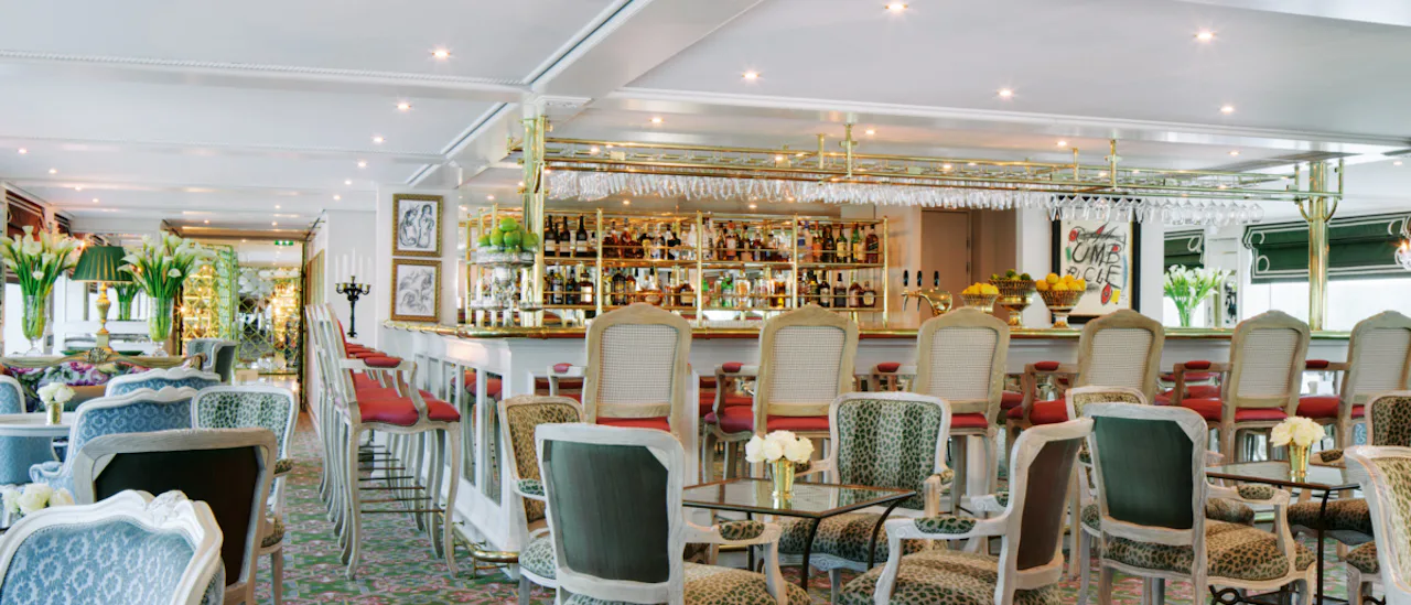 Van Gogh Lounge