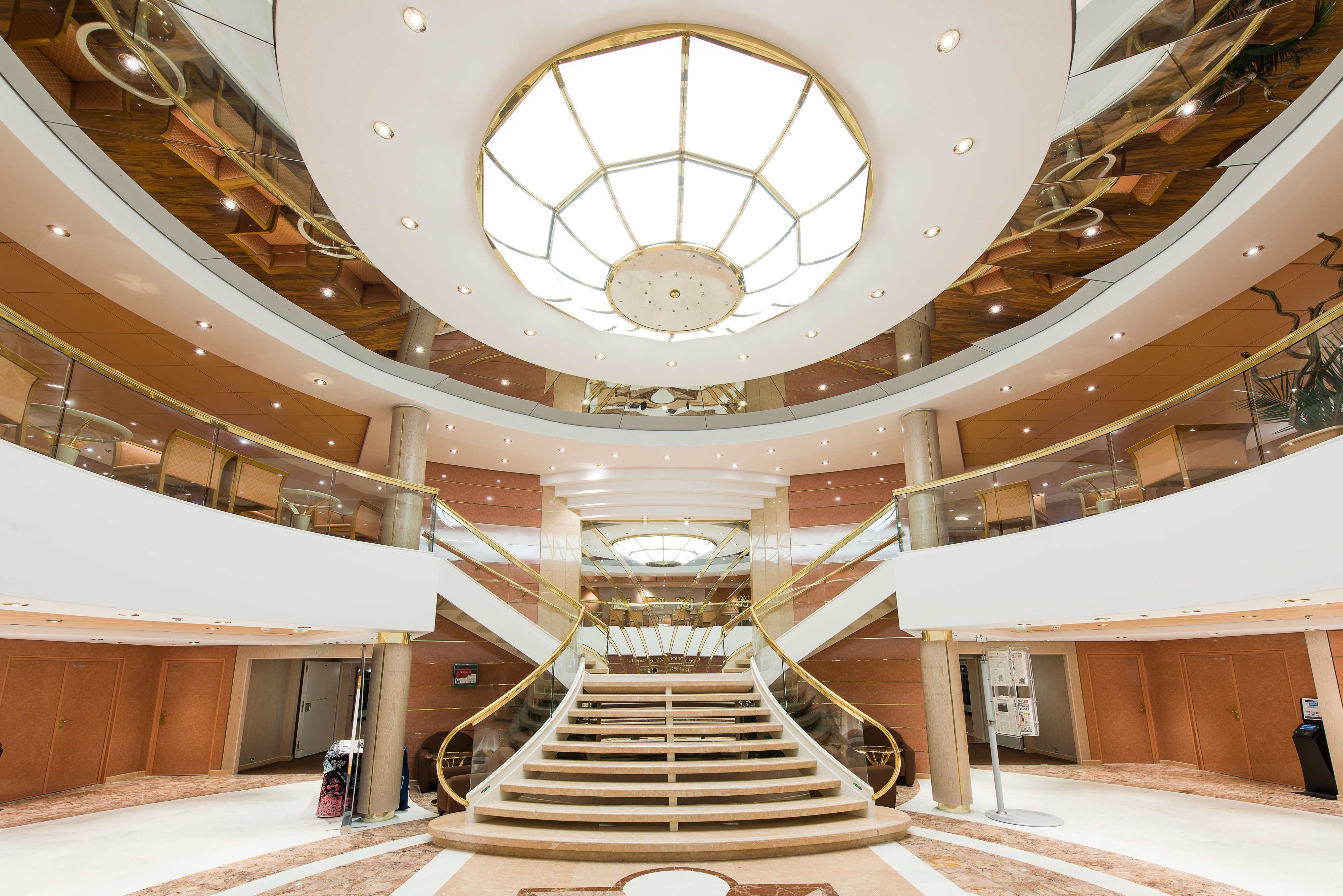 Atriet – MSC Liricas hjärta