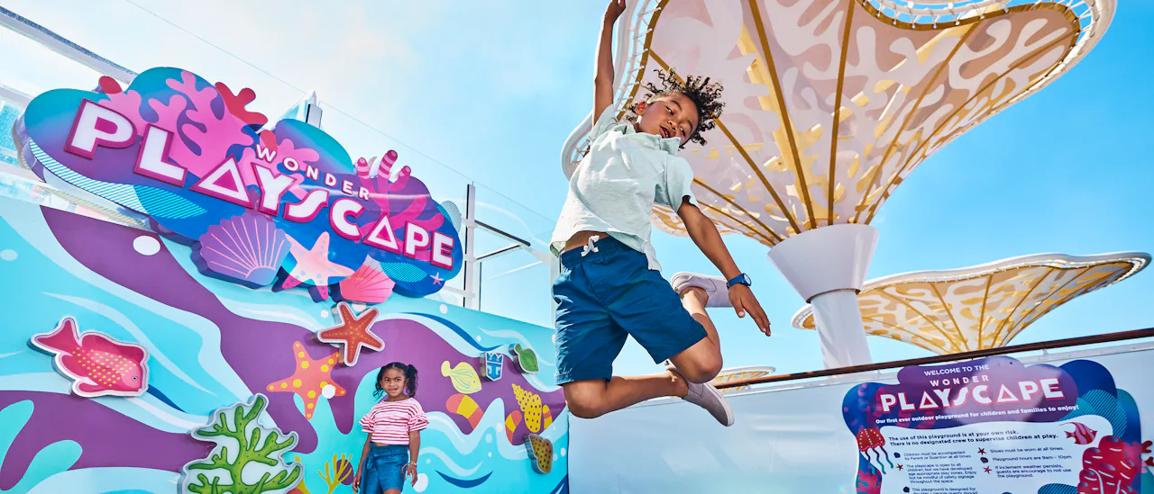 Roa dig med havsutsikt på Wonder Playscape