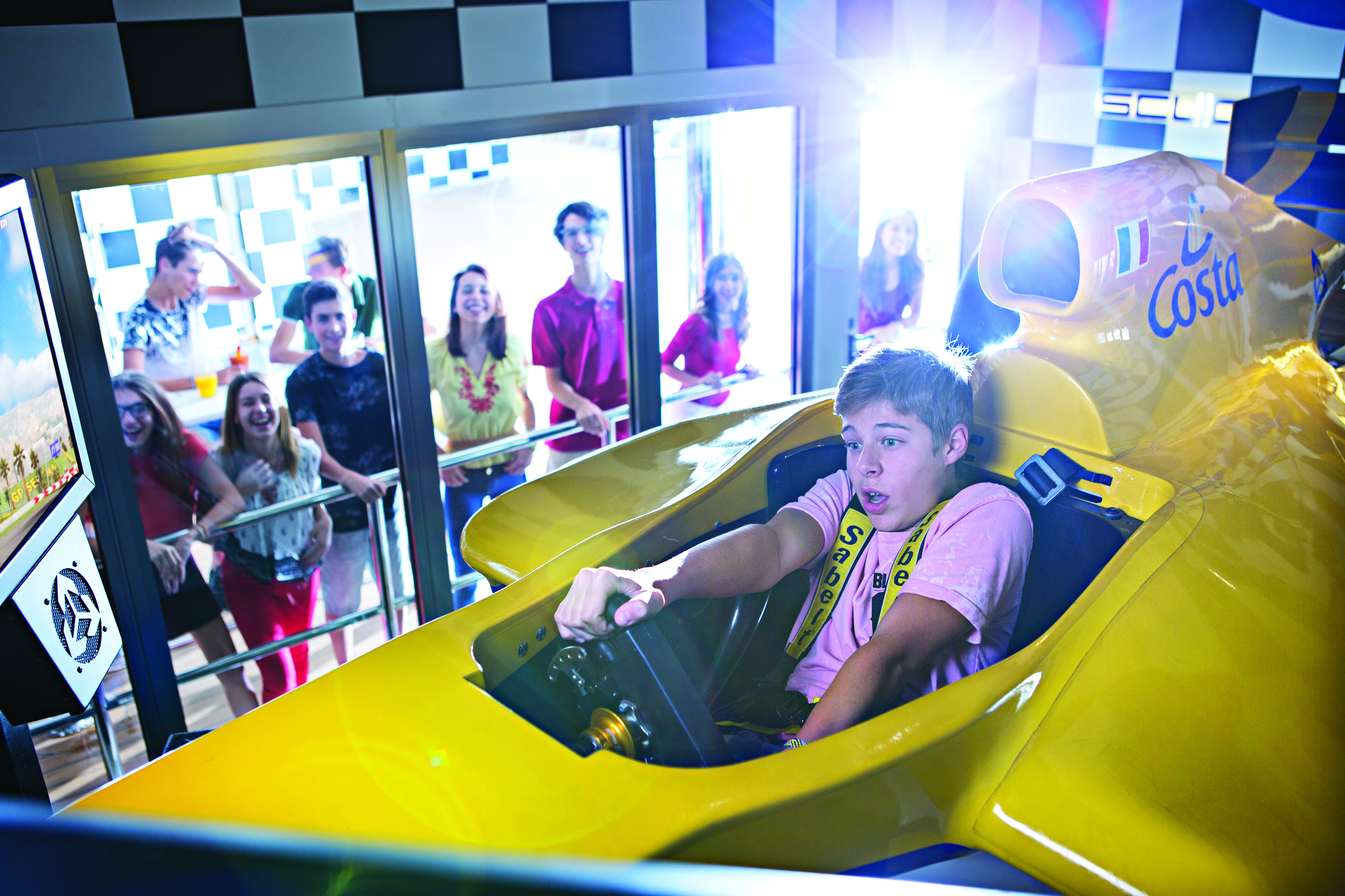 Adrenalinframkallande Formel 1-simulator