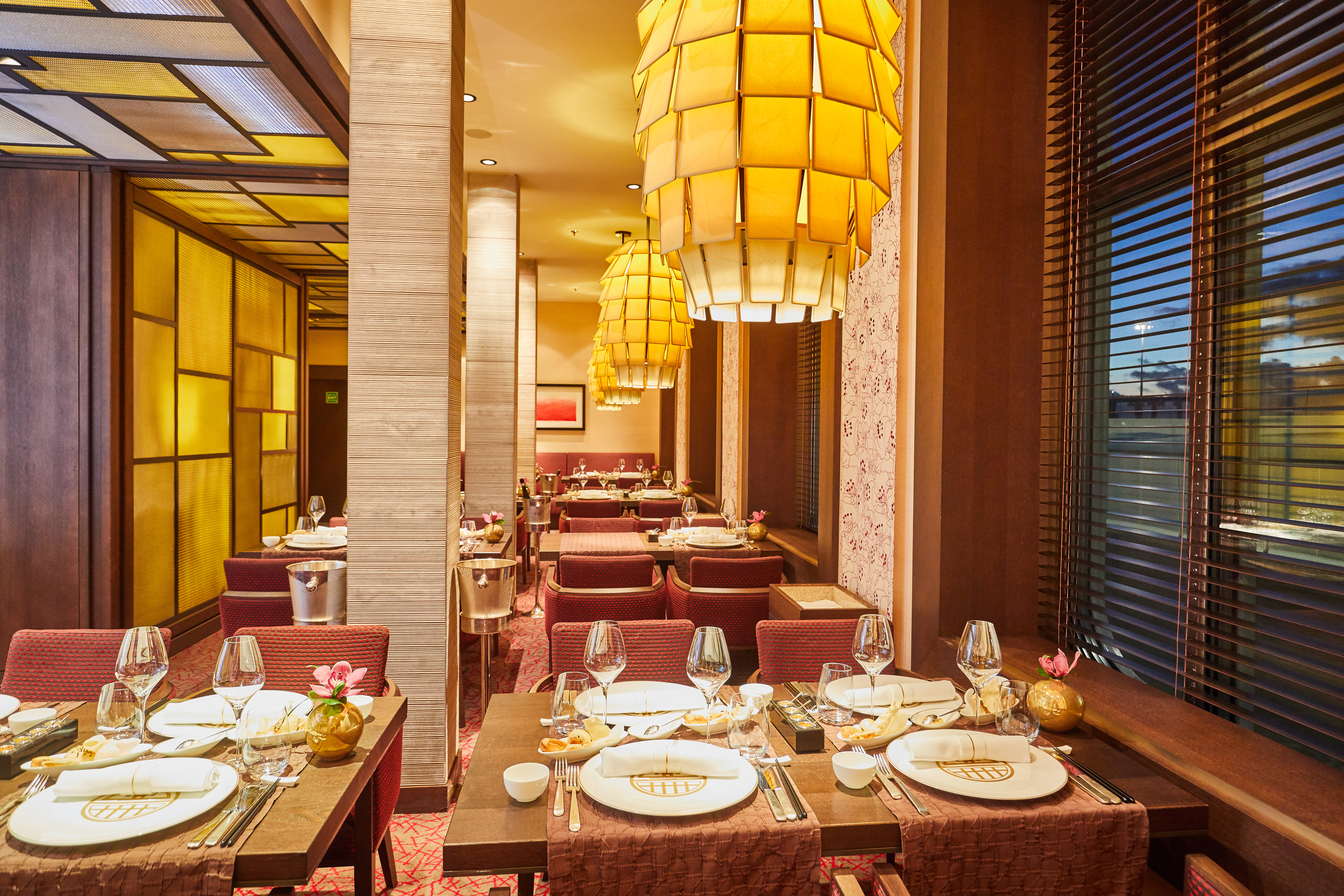 Asiatisk à la carte på Element.