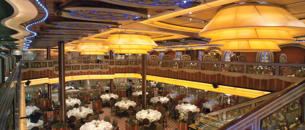 Á la carte-matsalen ingår kryssningsbiljetten