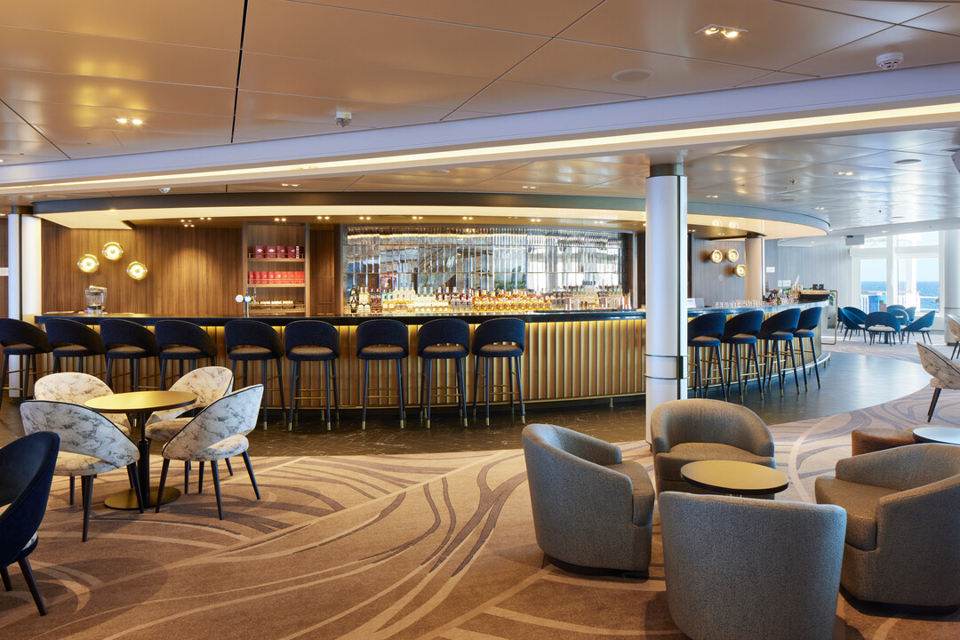 För glamorösa kvällar med exklusivt tillverkade cocktails, är Amber Lounge "the place to be"