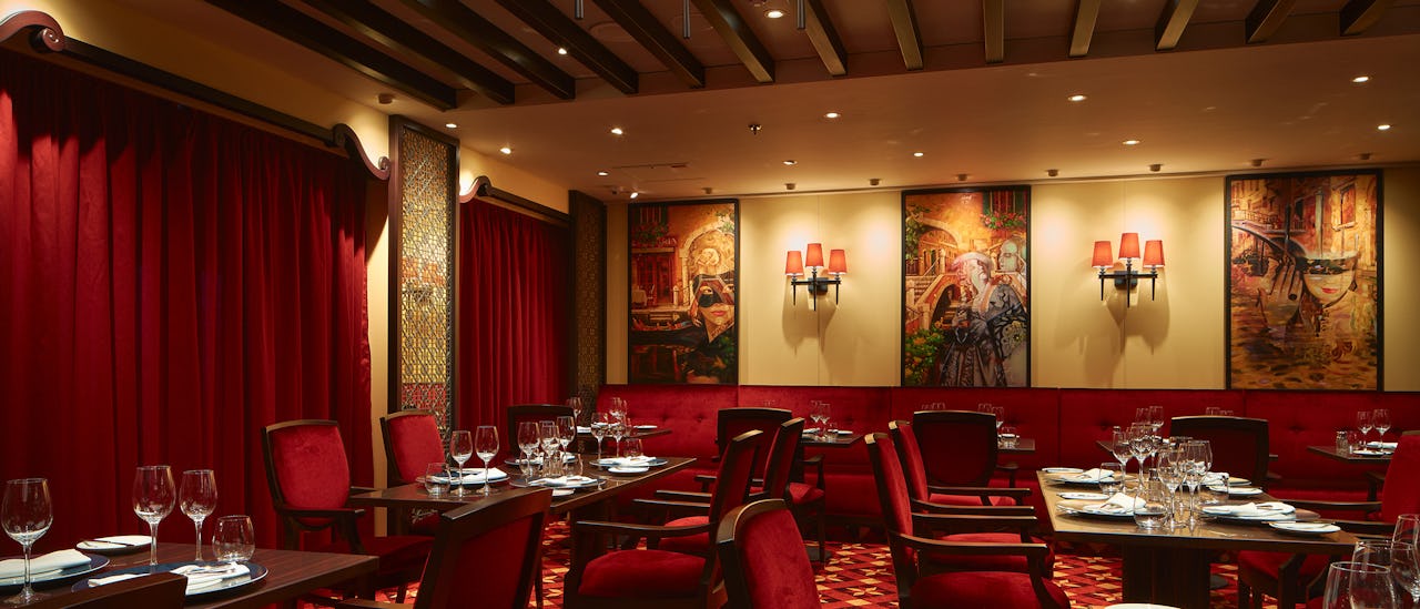 Menyer signerade av internationella kockar Bruno Barbieri, Hélène Darroze och Ángel León på Casanova Restaurant