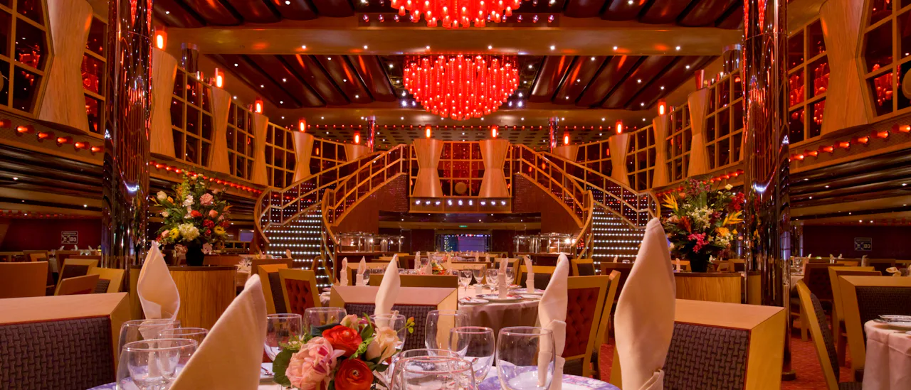 Á la carte-matsalen ingår kryssningsbiljetten