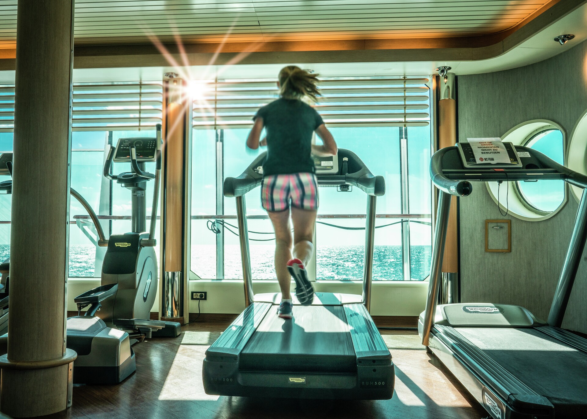 Träna med havsutsikt