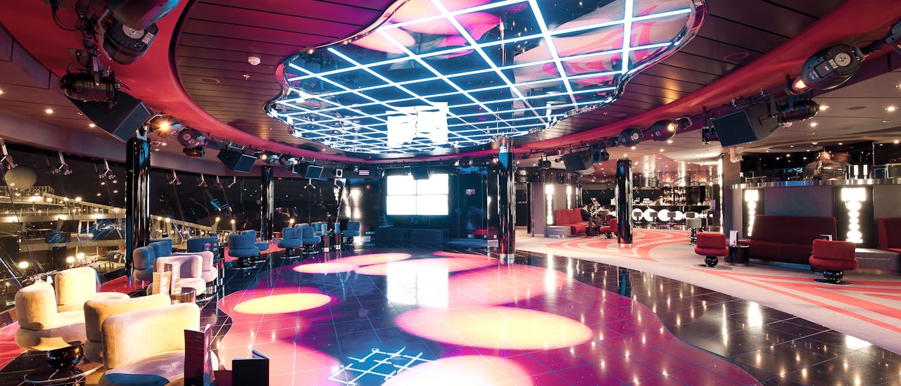 En av alla barer och lounger