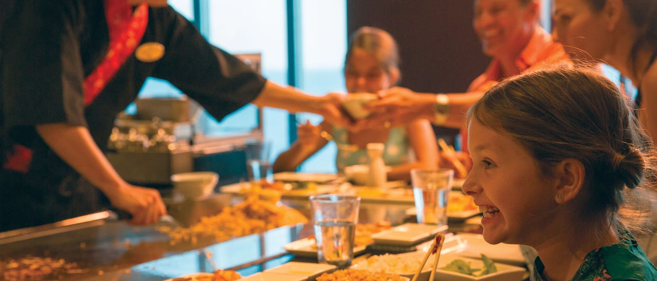 Specialrestaurangen Teppanyaki (mot extra kostnad)