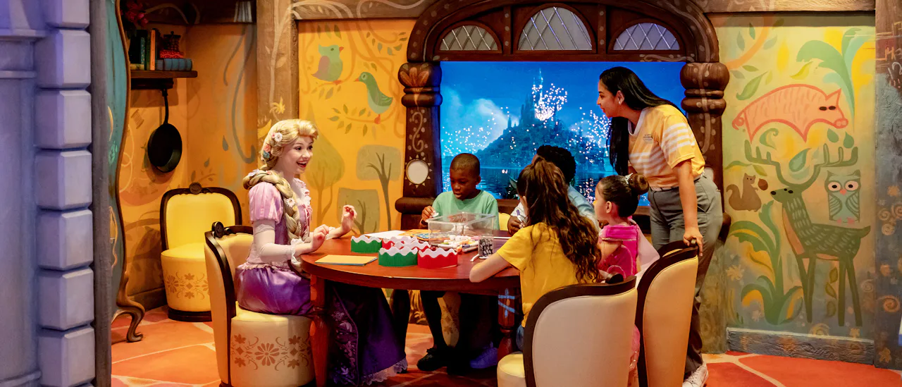 Barnklubbar med Disney-tema ingår