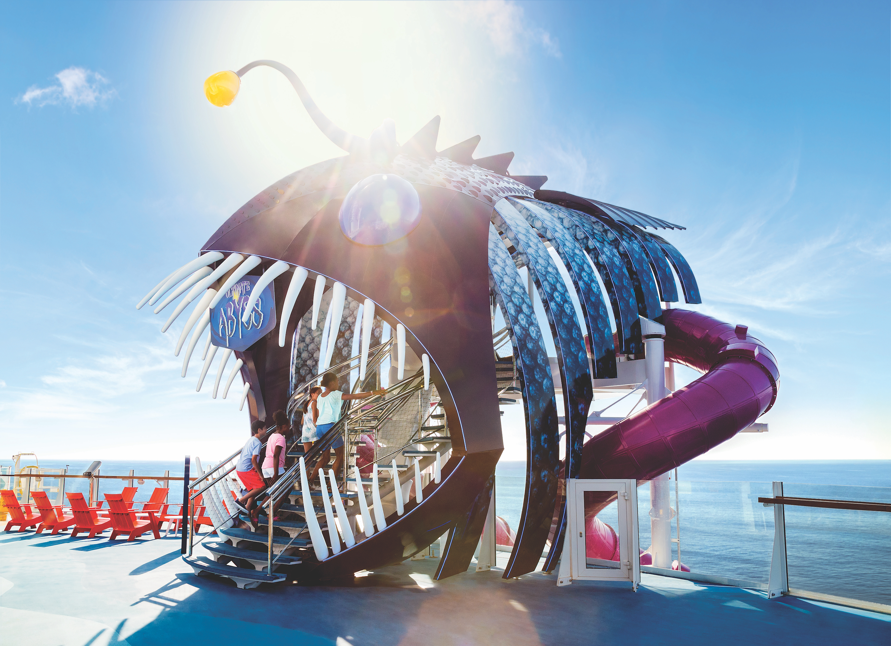 Starten på the Ultimate Abyss – en 10 däck hög vattenrutschbana