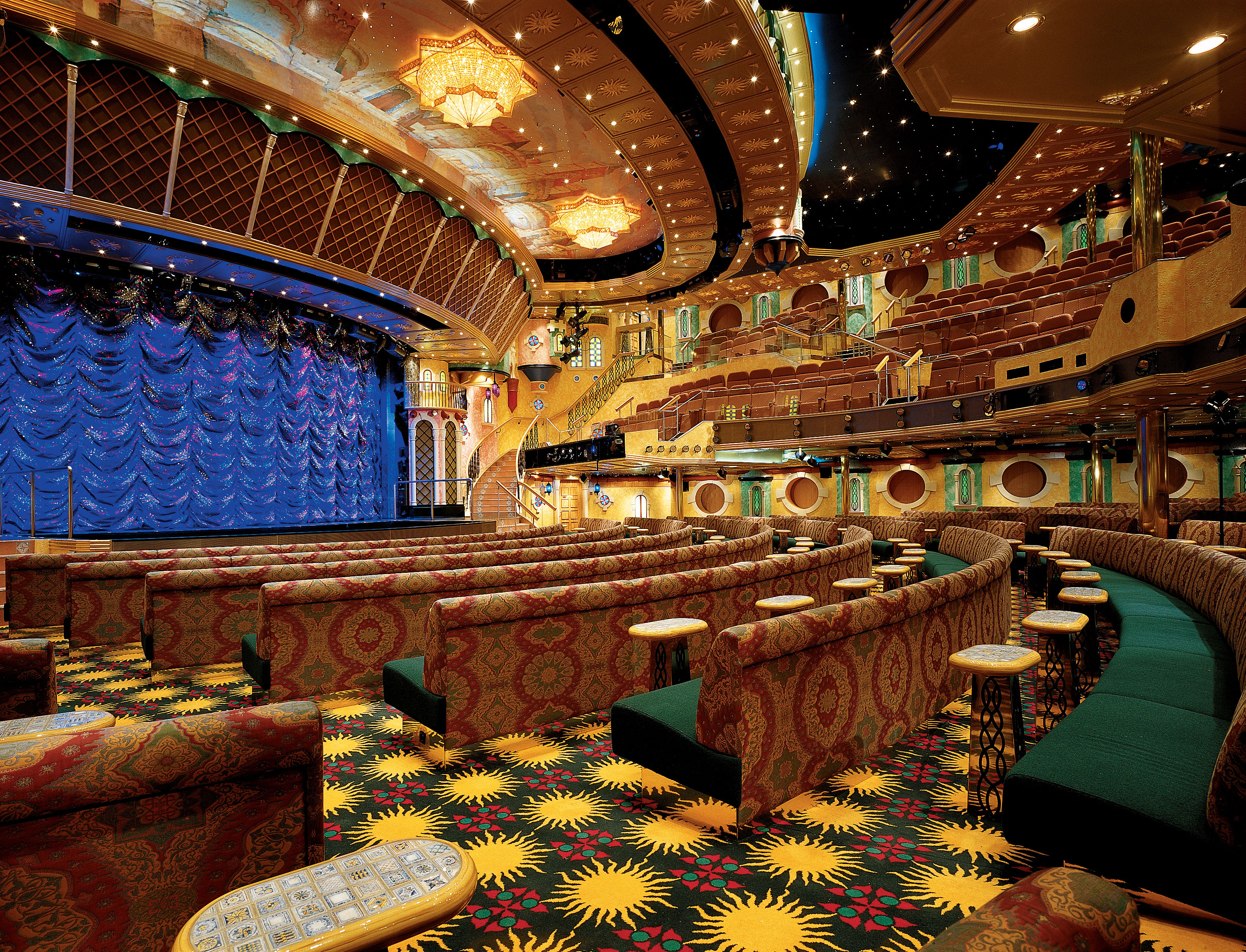 Teatern i väntan på en Las Vegas-inspirerad show