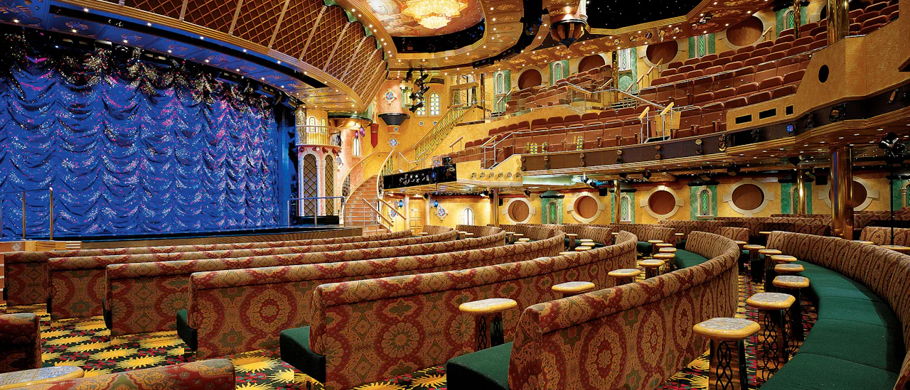 Teatern i väntan på en Las Vegas-inspirerad show