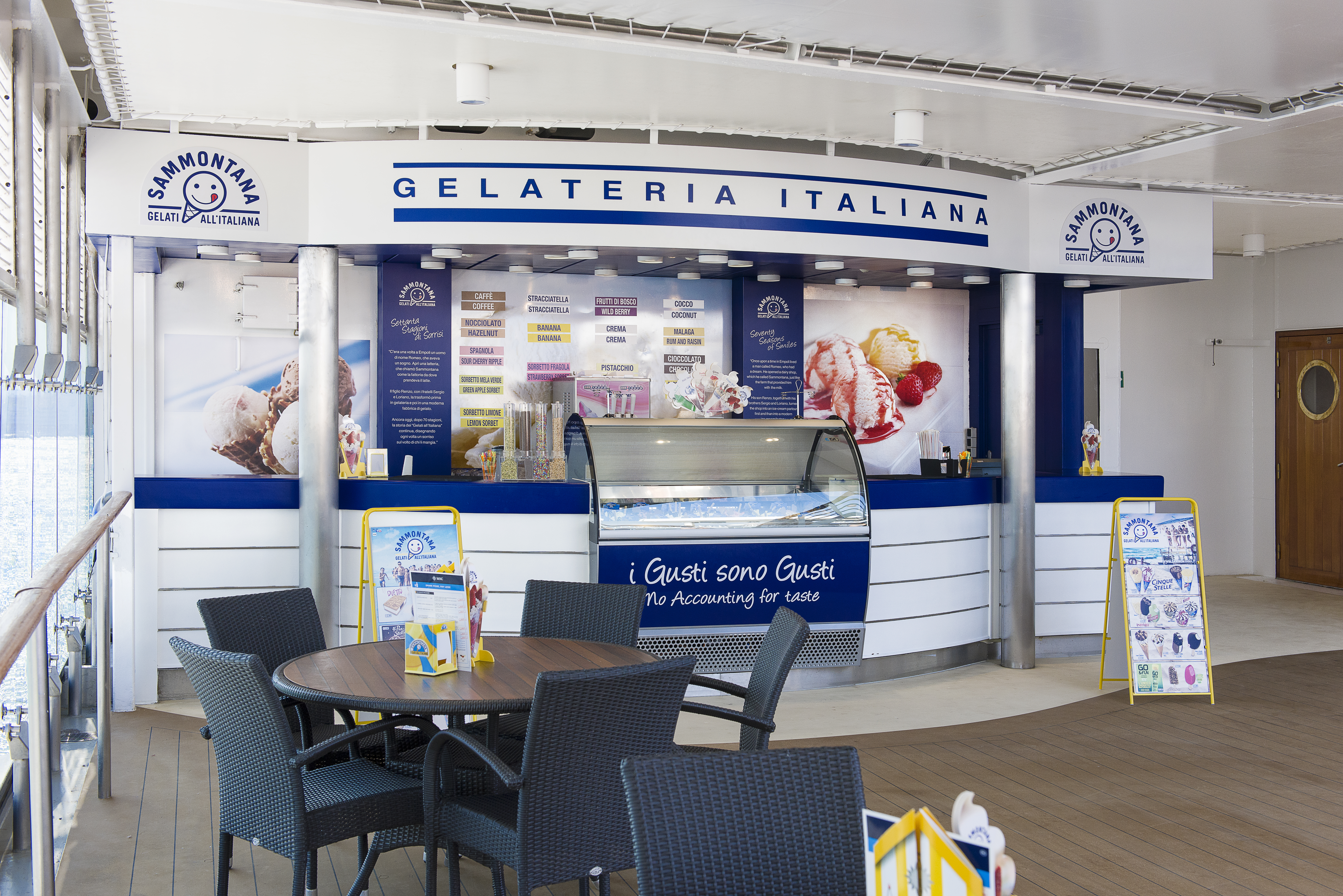 Pistachio, Nocciola och Fragola. Glassen på MSC Cruises smakar som den gör i Italien.