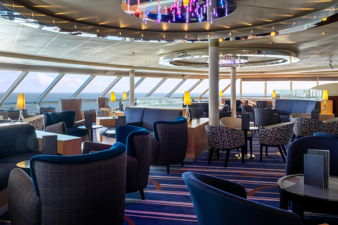 Crows Nest Lounge