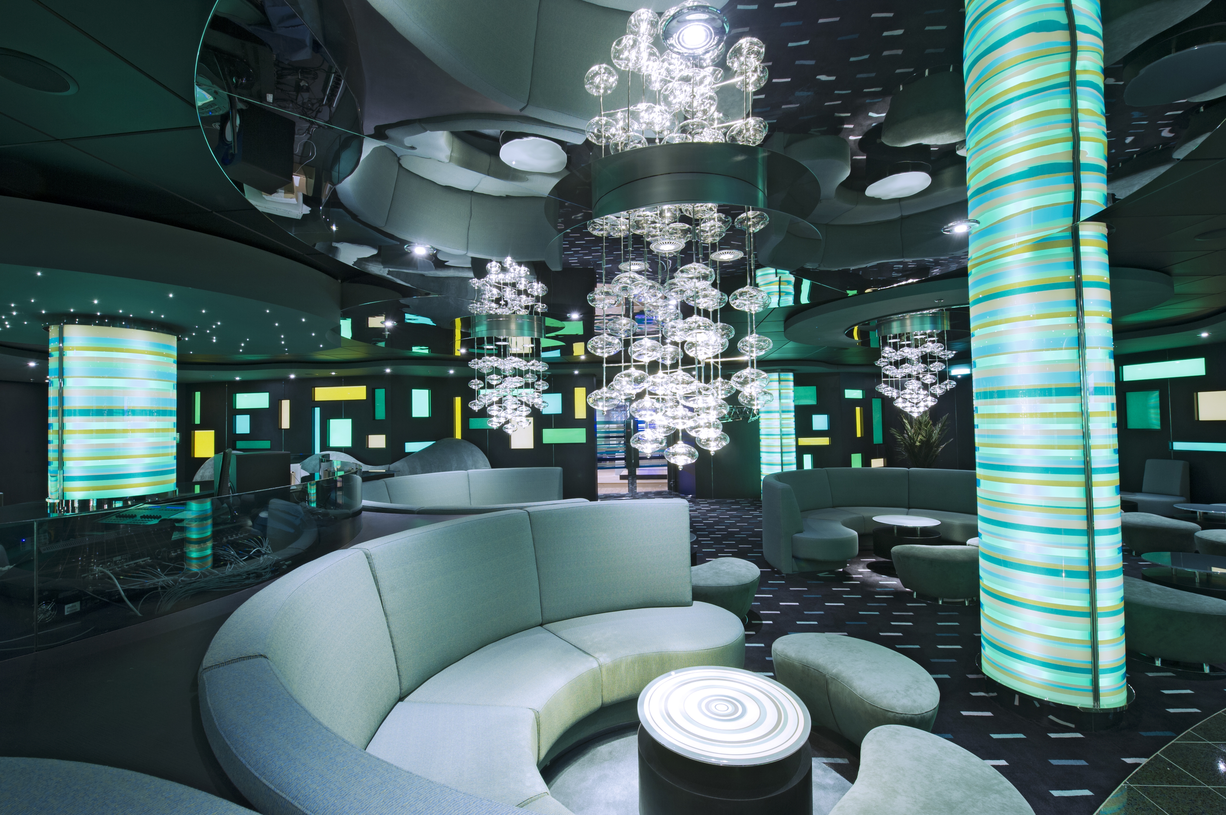 The green Sax Jazz bar