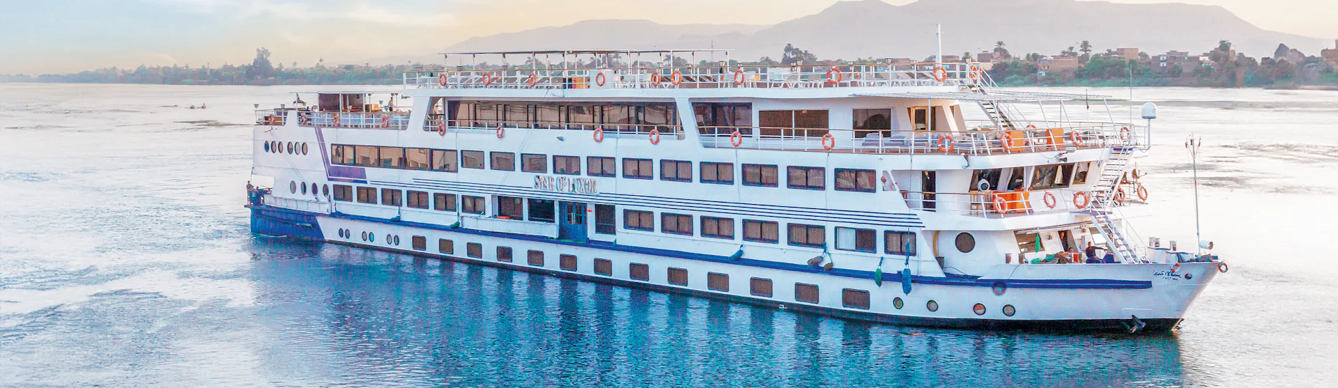 RV Star of Luxor
