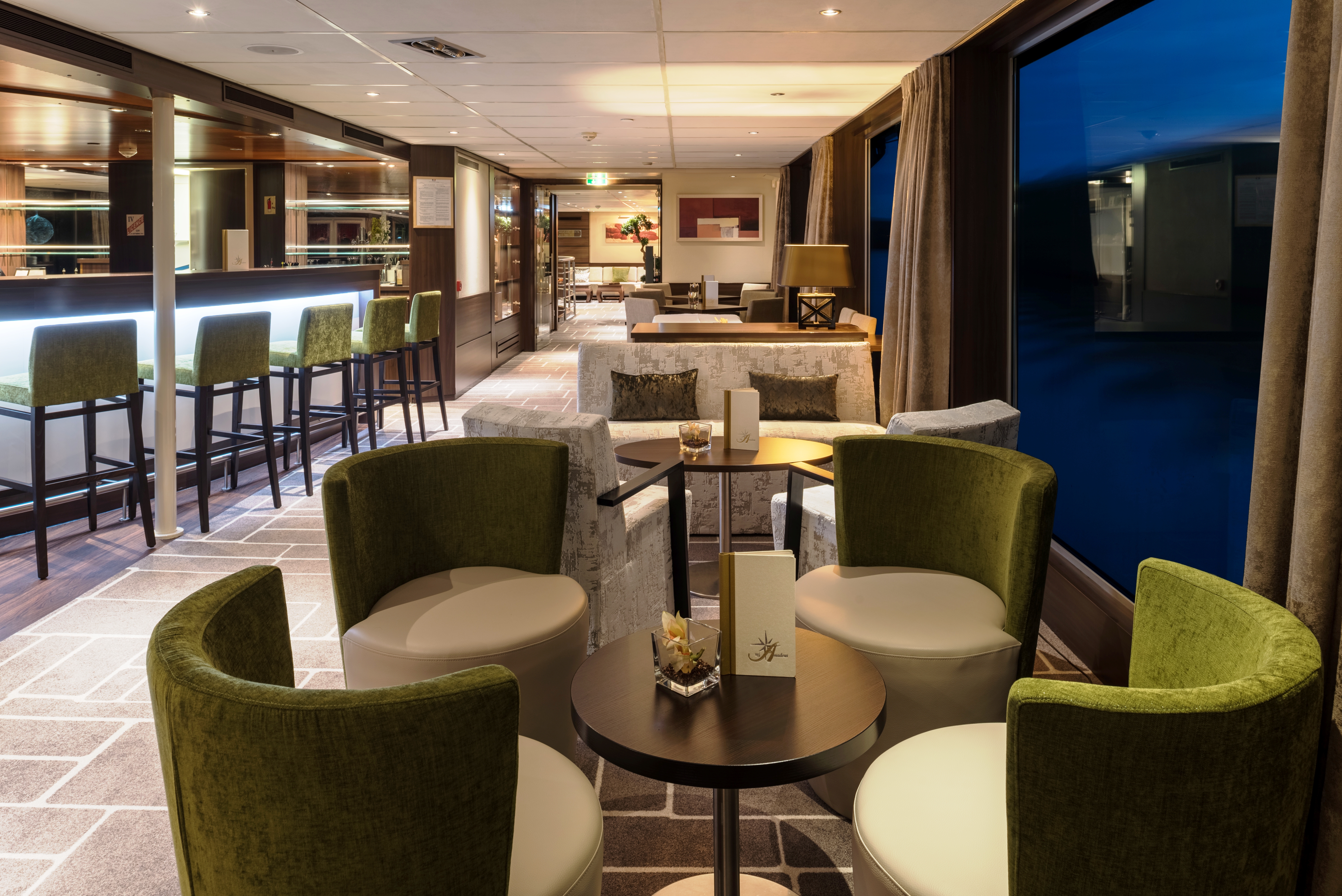 Panorama bar