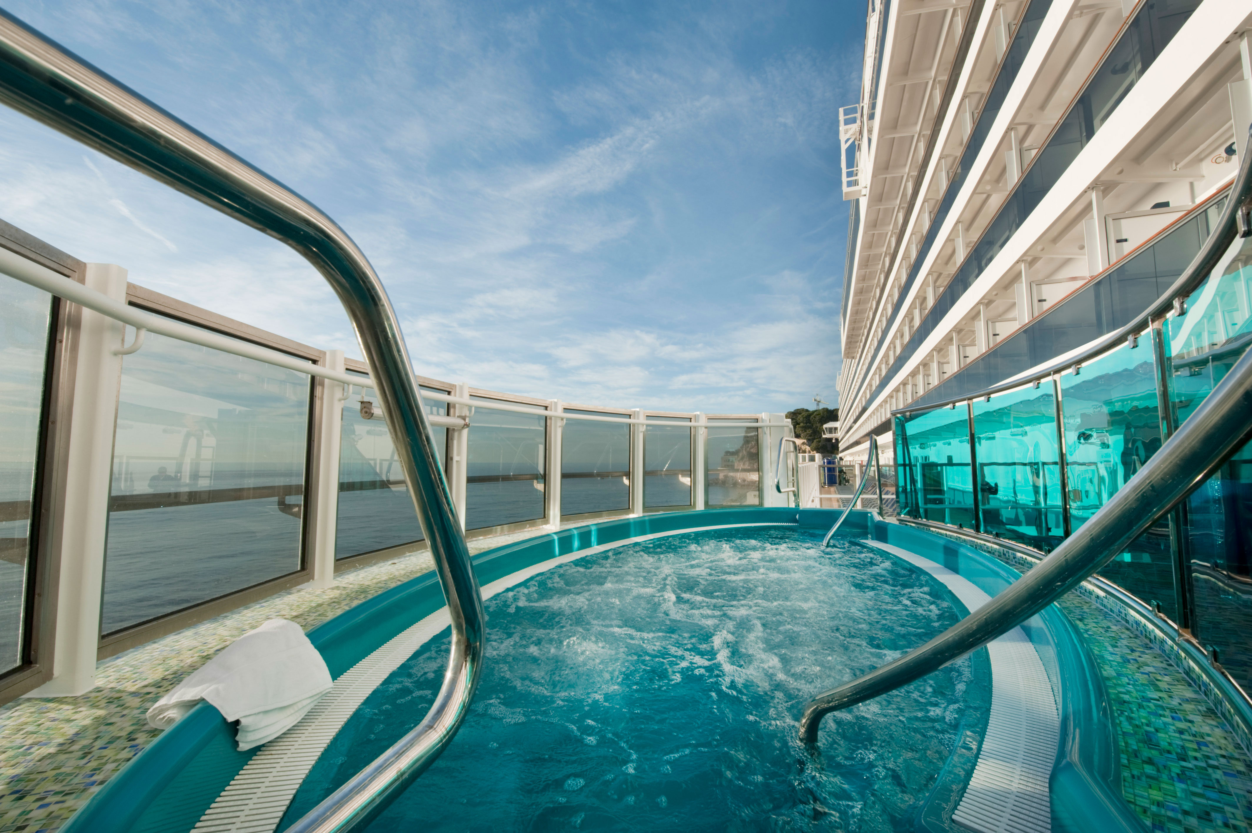 Välkommen att kliva ner i bubbelpoolen