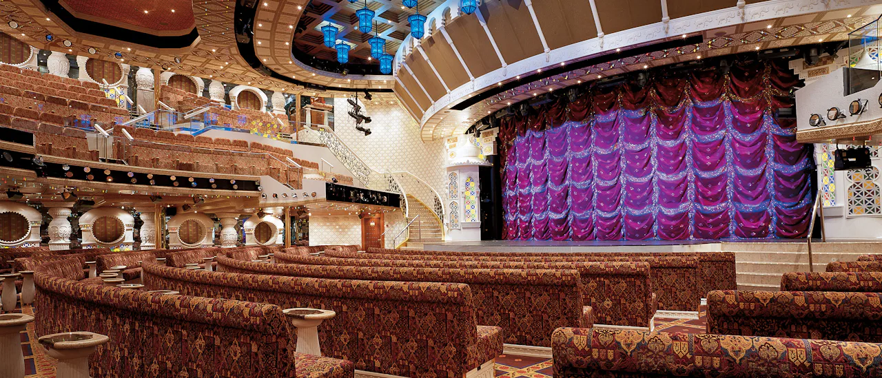 Teatern i väntan på en Las Vegas-inspirerad show