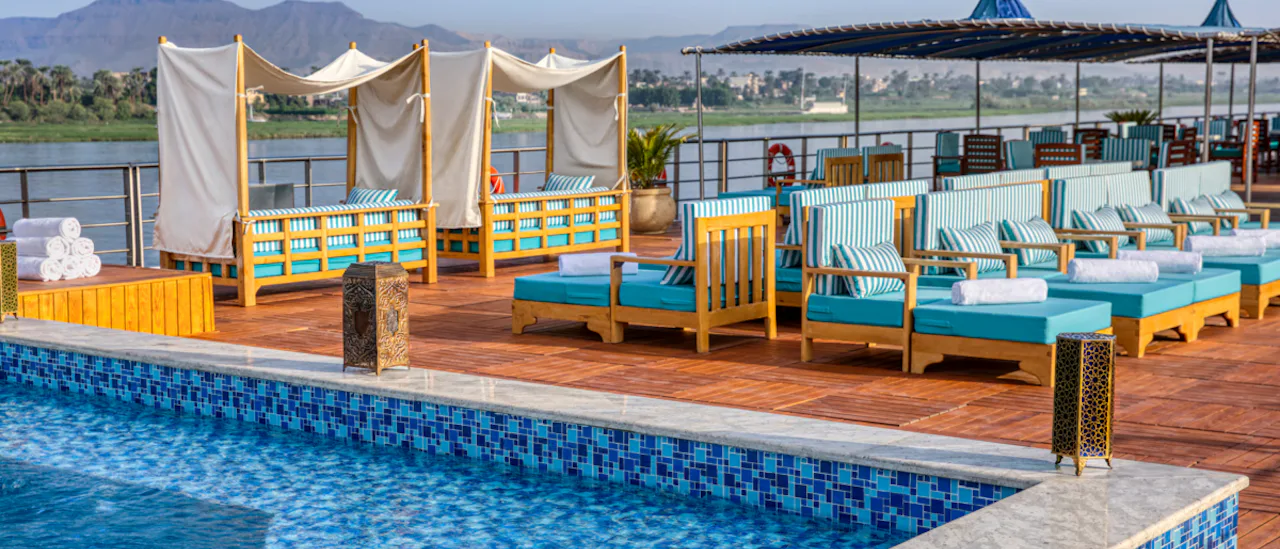 Sun deck lifestyle!