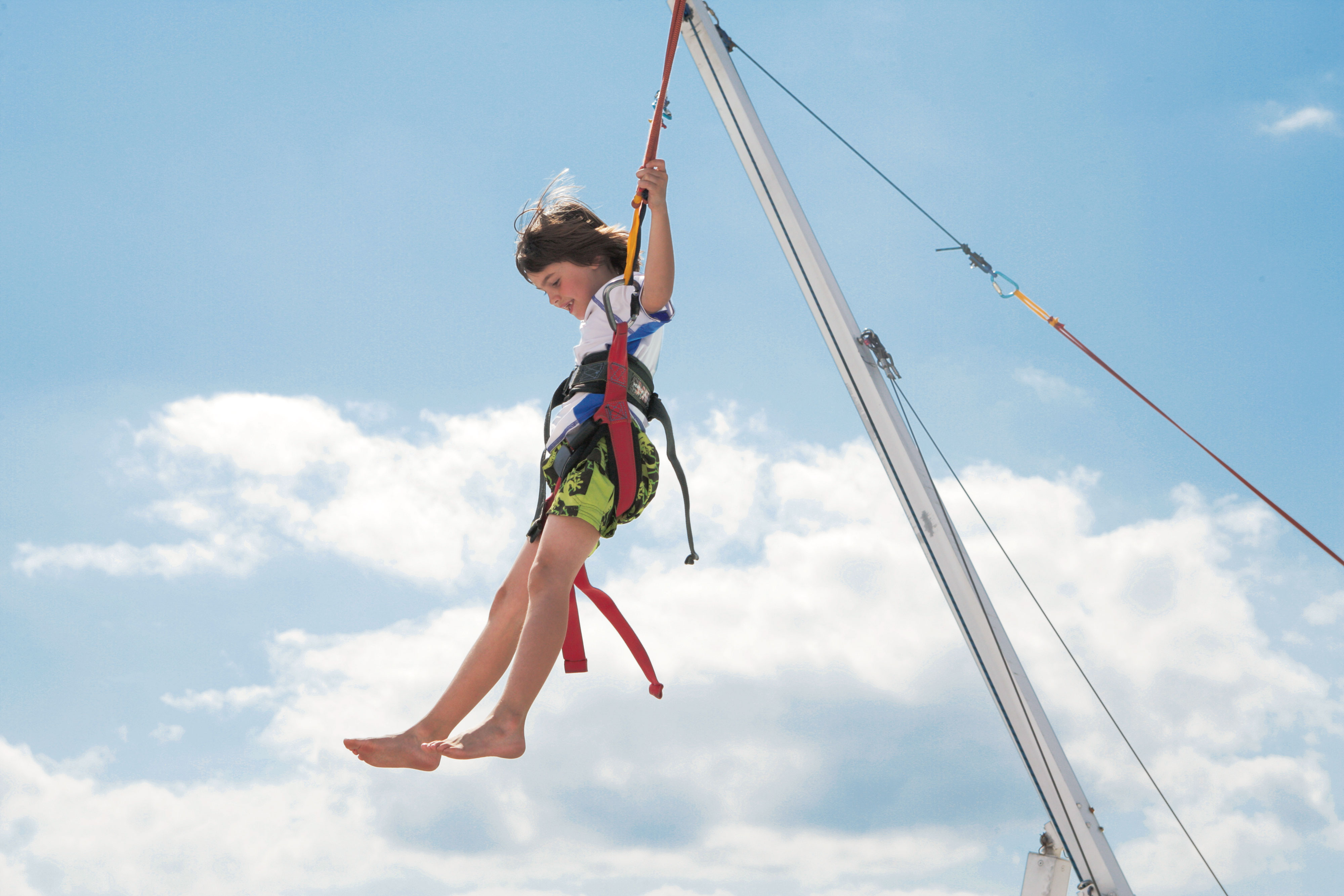Sväva fritt i trampolinen