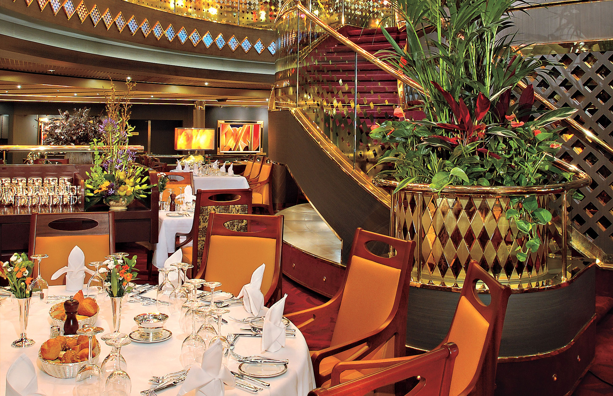 Á la carte-matsalen ingår kryssningsbiljetten