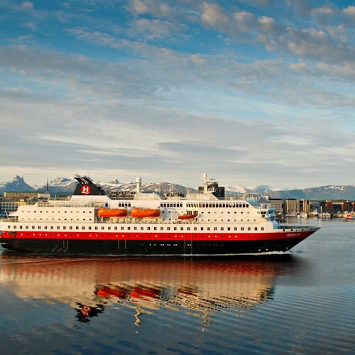 Påskkryssning med Hurtigruten