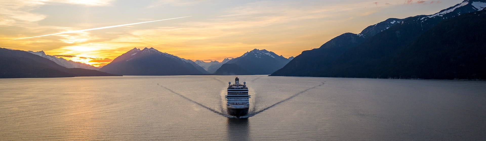 Upptäck Holland America Line. På bilden syns Haines som kryssar.