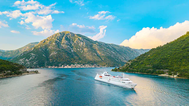 Bilden visar fartyget MV La Belle de L'Adriatique