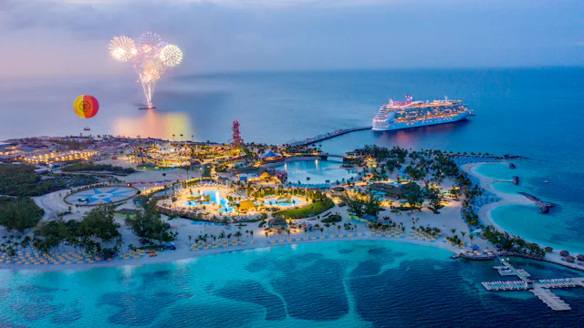 Bilden visar en överblicksvy över Perfect Day CocoCay