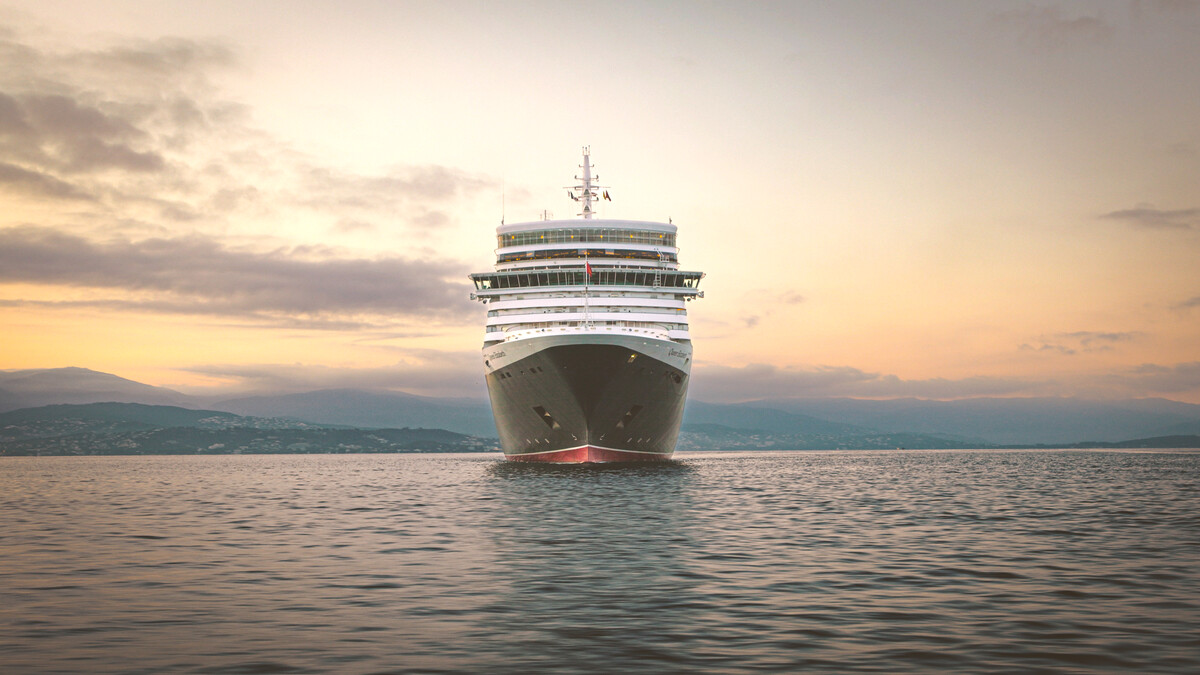 Bilden visar fartyget Queen Elisabeth från Cunard