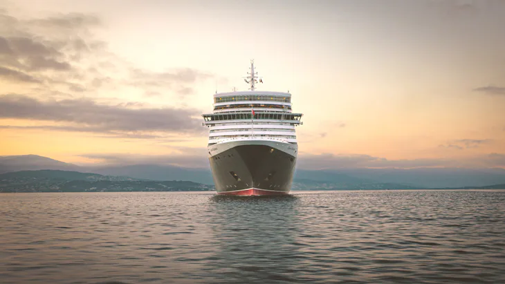Bilden visar fartyget Queen Elisabeth från Cunard