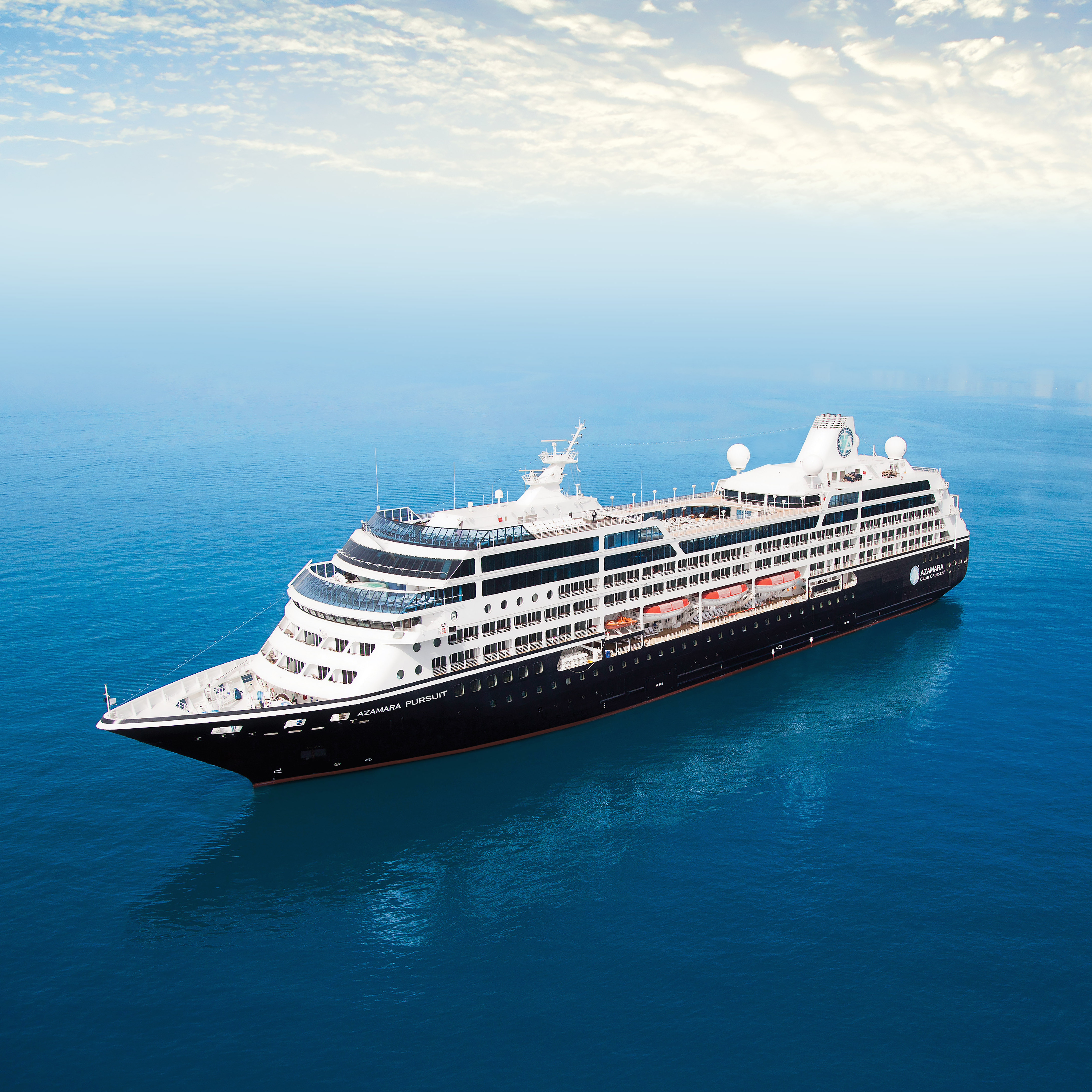 Bilden visar fartyget Azamara Pursuit 