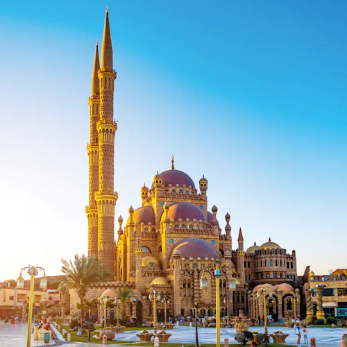 Bilden visar staden Sharm el Sheikh i Egypten