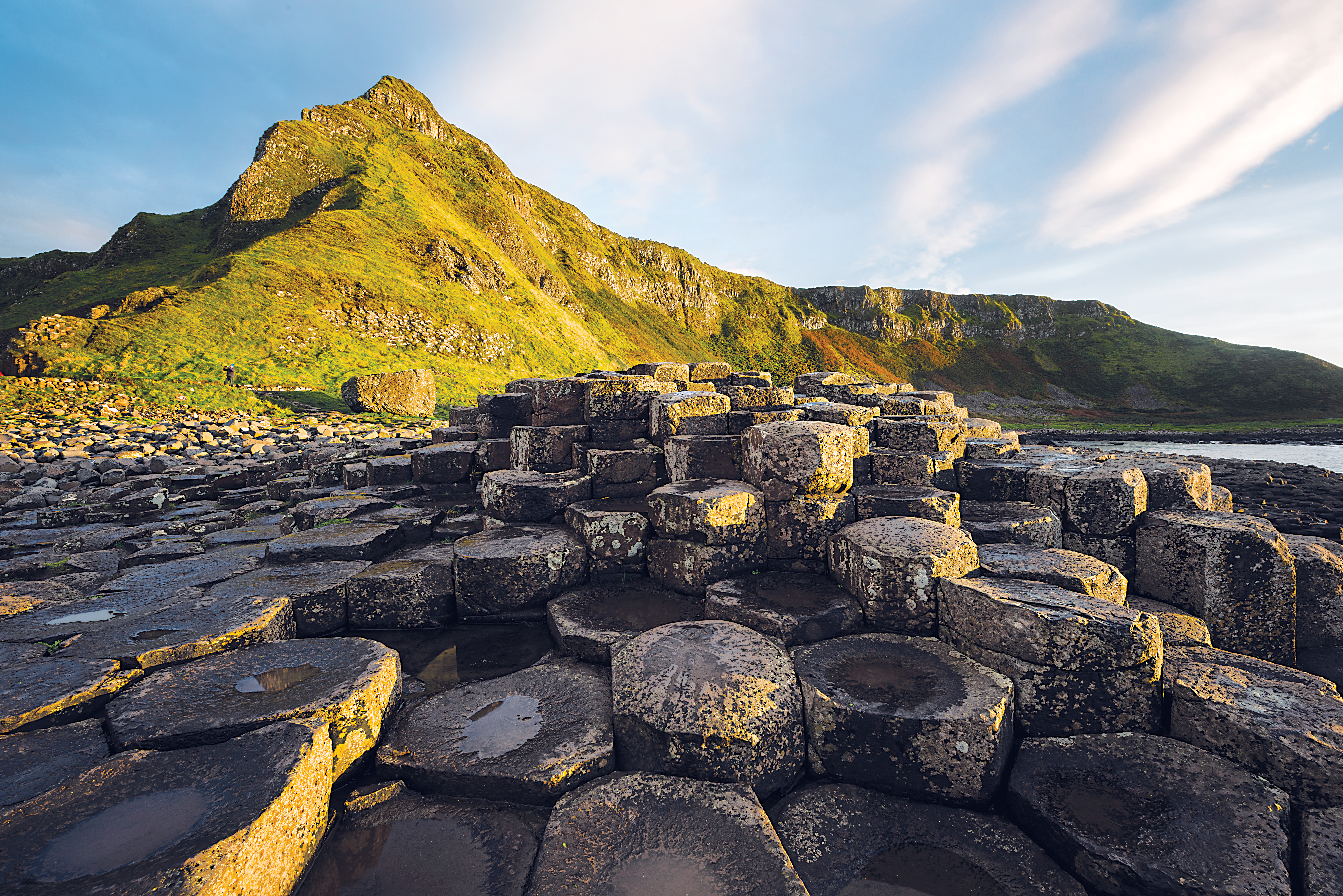 Kryssa runt Brittiska öarna på en sommarkryssning.