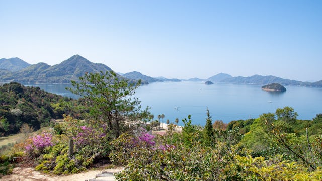 Jorden runt kryssning. Bilden visar en nationalpark i Japan.