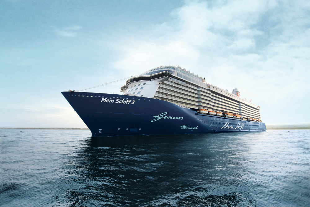 Bild på Mein Schiff 3 på öppet hav