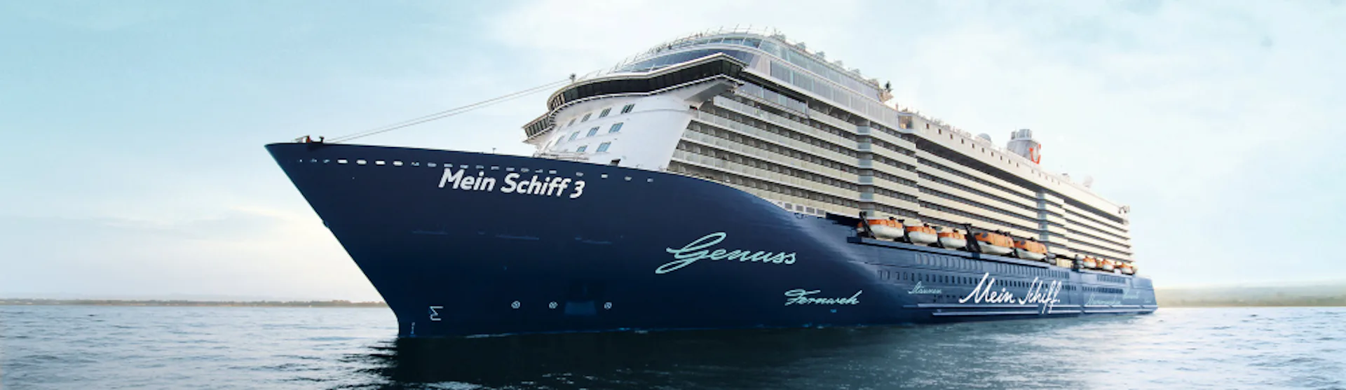 Bild på Mein Schiff 3 på öppet hav
