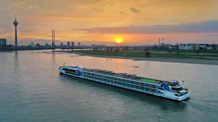 Bilden visar VIVA Crusies fartyg för flodkryssningar VIVA Moments.