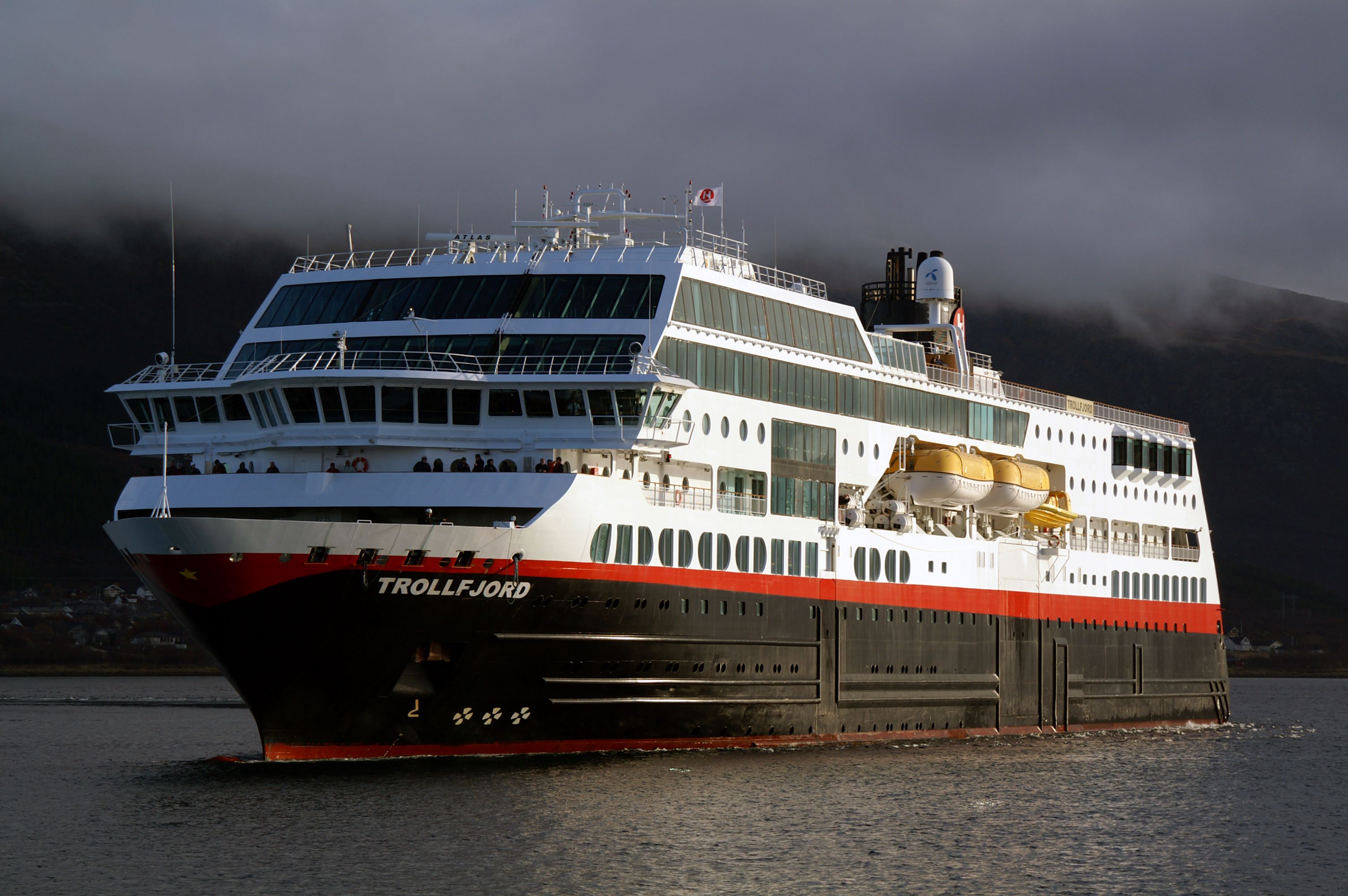 Nuvarande position för MS Trollfjord