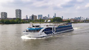Bilden visar flodkryssningsrederiet Viva Cruises fartyg Porto Mirante.